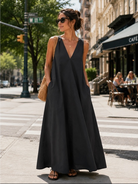 Zara Dresses & Skirts - Zara Black V-Neck Maxi Dress with Pockets